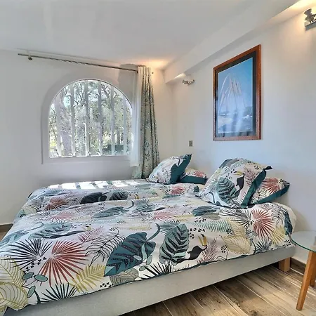 Domaine Du Peymian-villa Art Deco Villa La Ciotat